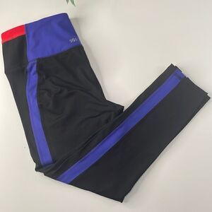 DSG athletic leggings.  Capri Yoga pants.  Size Medium.